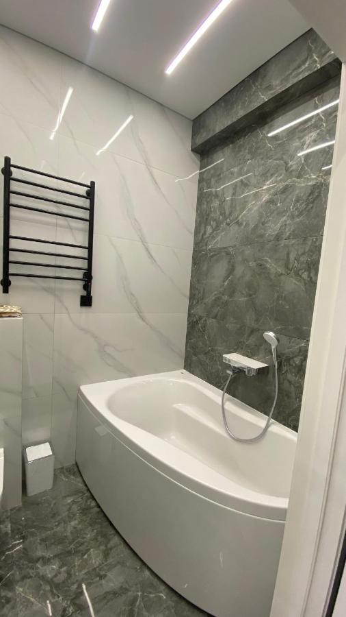 אלמטי Heaven Apartment Mountain View מראה חיצוני תמונה